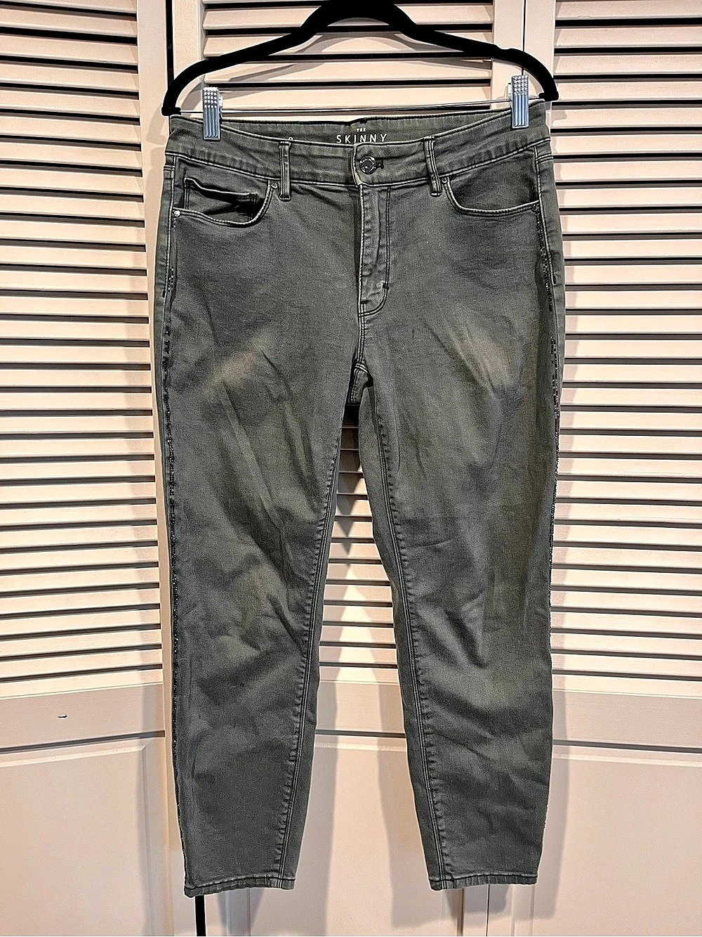 White House Black Market The Skinny Crop Skinny Jeans Gray Size 8 - Bedazzled si